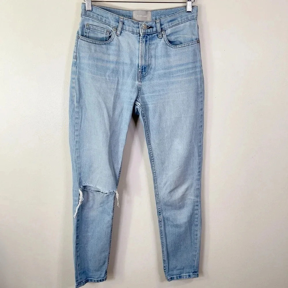 Everlane High Rise Distressed Knee Light Wash Jeans